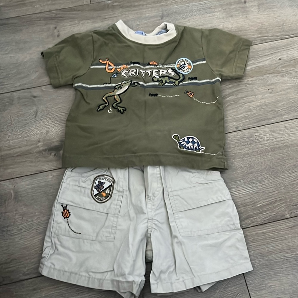 Baby Critters Outfit. SS shirt and khaki shorts. Size 12 months